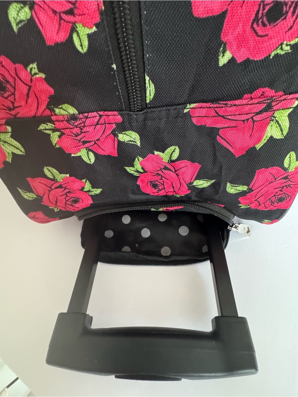 Betsey Johnson Black Canvas Rolling Duffel Bag with Hot Pink Rose Print - Picture 2 of 3